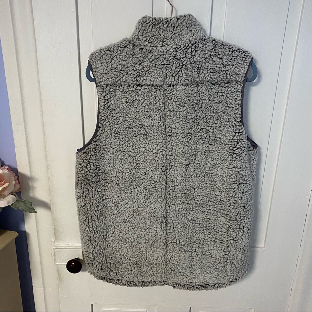 Thread & Supply Gray Sherpa Vest - Picture 5 of 5